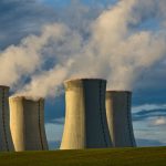 Costos y beneficios de una planta nuclear: inversión en construcción y mantenimiento